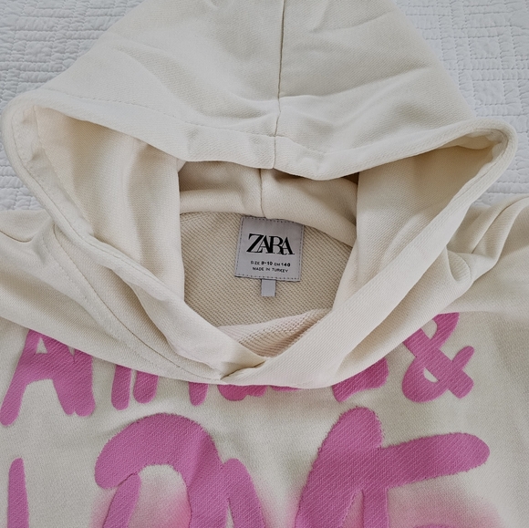 Zara Girls Graffiti Sweatshirt - Picture 6 of 16